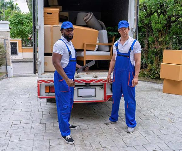 professional-goods-move-service-use-truck-carry-pe-resize.jpg